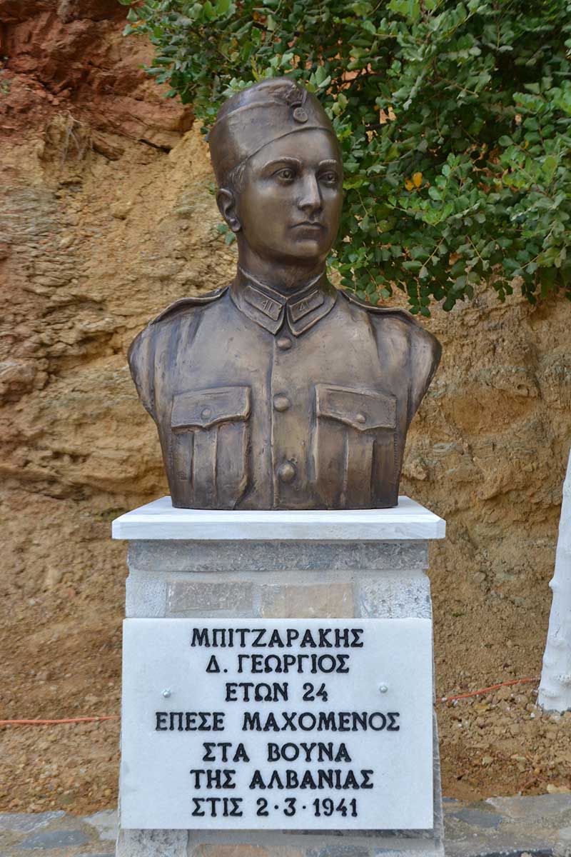 κατασκευή μπρούτζινης προτομής για μνημείο