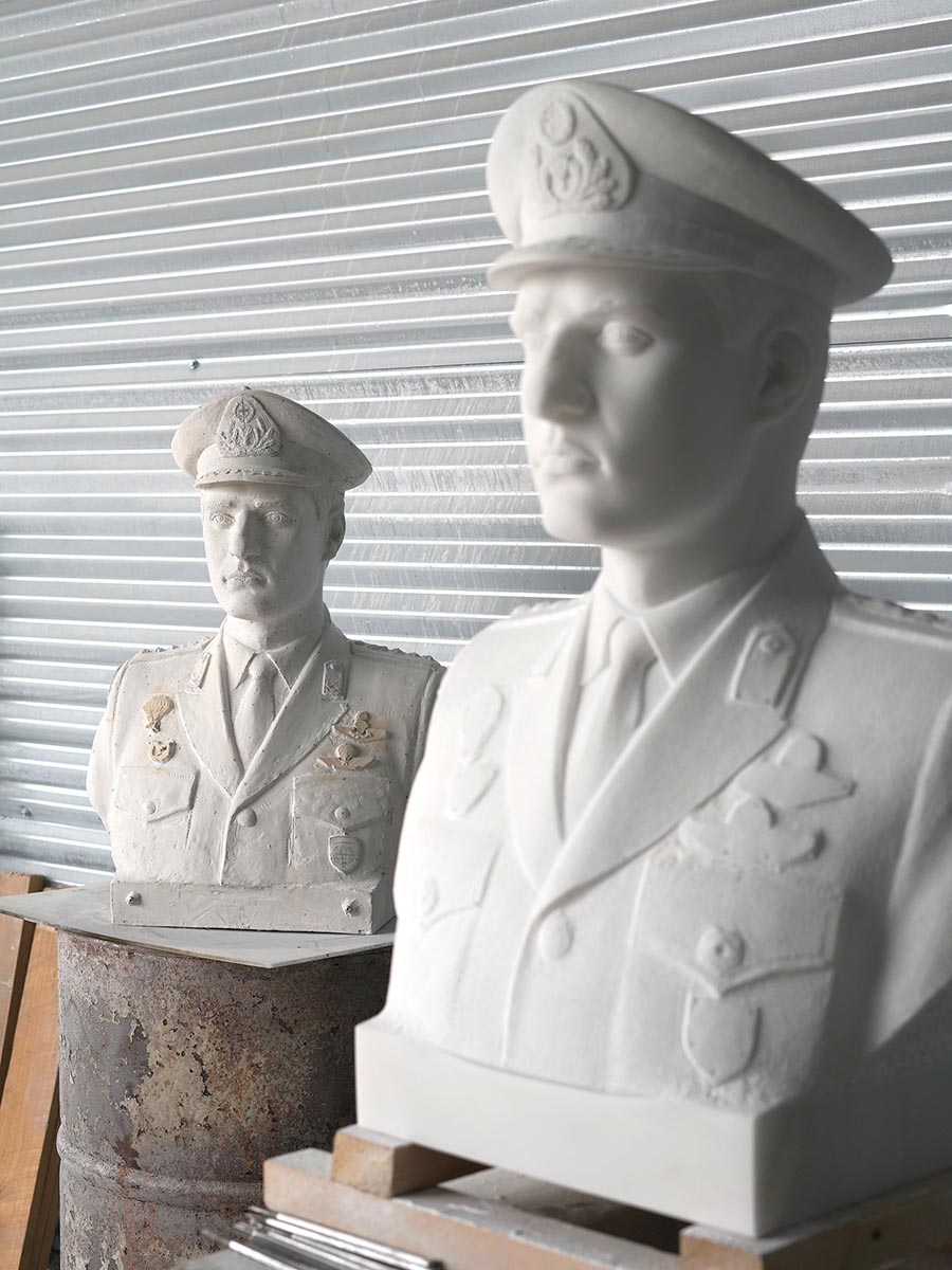 κατασκευή προτομής, μαρμάρινες προτομές, μπρούτζινες προτομές, δημιουργία προτομής μνημείων, εργαστήριο γλυπτικής