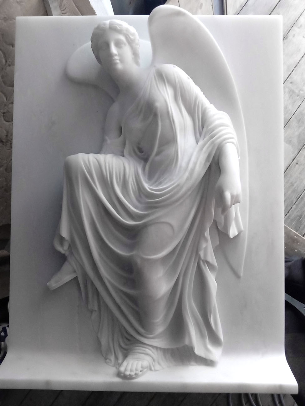 ταφικά μνημεία, ταφικά μνήματα, μαρμάρινοι τάφοι, μαρμάρινα μνήματα, μαρμαρογλυπτική, μαρμάρινος άγγελος για μνήμα