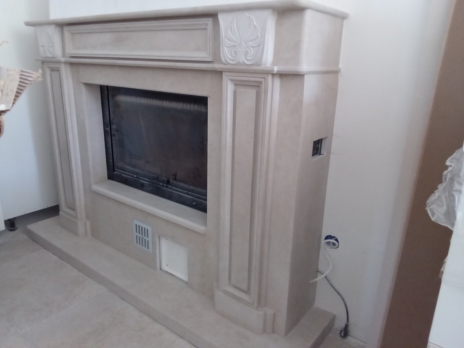 μαρμάρινα τζάκια, κατασκευή χειροποίητων τζακιών από μάρμαρο ή γρανίτη.