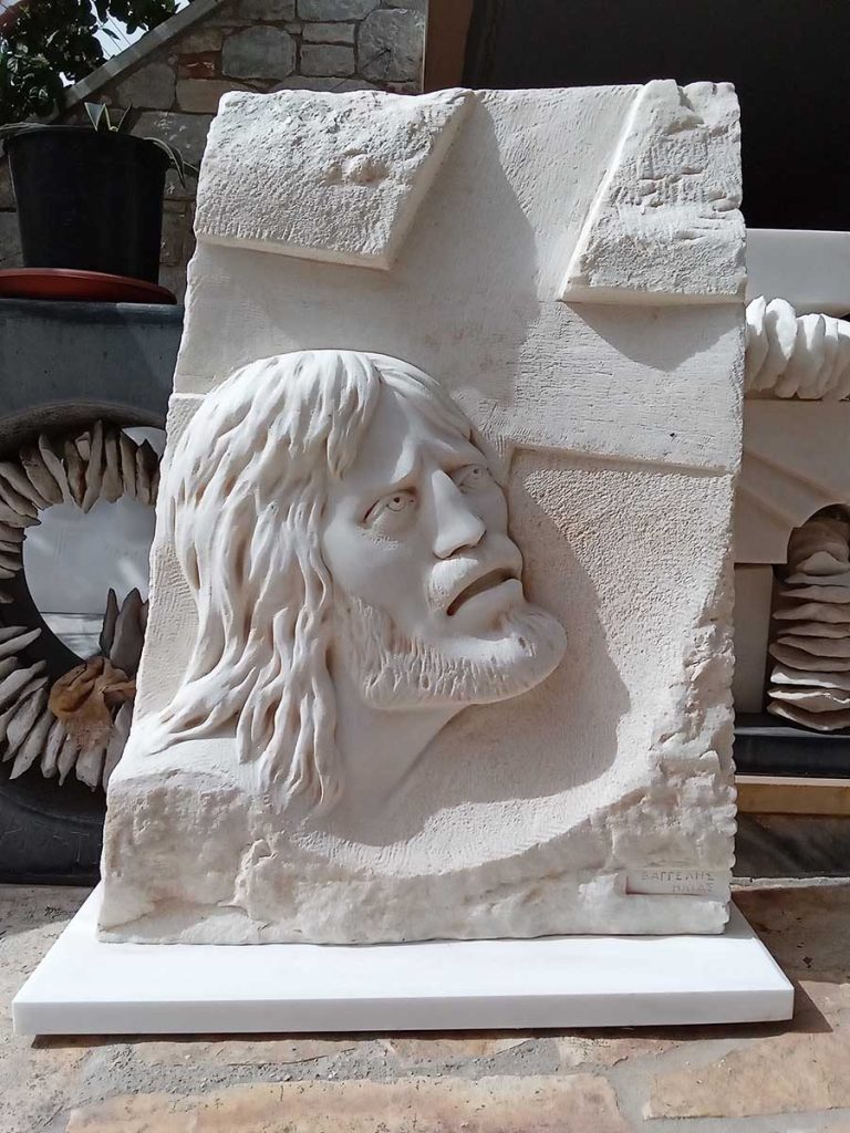 μαρμάρινα ανάγλυφα, μαρμάρινα εκκλησιαστικά, μαρμάρινα μνημεία, μαρμάρινα διακοσμητικά, μαρμάρινες βρύσες, σκαλιστά σε μάρμαρο, εργαστήριο μαρμαρογλυπτικής