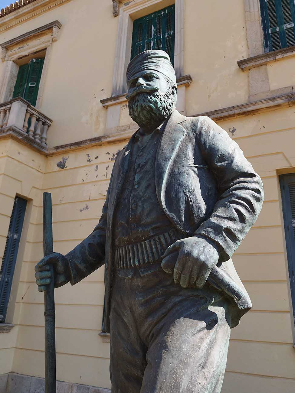 κατασκευή αγαλμάτων, μαρμάρινα αγάλματα, μπρούντζινα αγάλματα, αγάλματα για μνημεία, εργαστήριο γλυπτικής