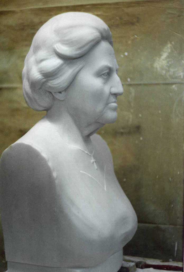 κατασκευή προτομής, μαρμάρινες προτομές, μπρούτζινες προτομές, δημιουργία προτομής μνημείων, εργαστήριο γλυπτικής