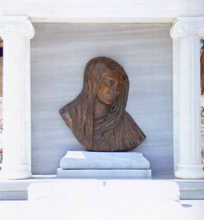 ταφικά μνημεία, ταφικά μνήματα, μαρμάρινοι τάφοι, μαρμάρινα μνήματα, μαρμαρογλυπτική, μαρμάρινος σταυρός, μαρμάρινος άγγελος για μνήμα