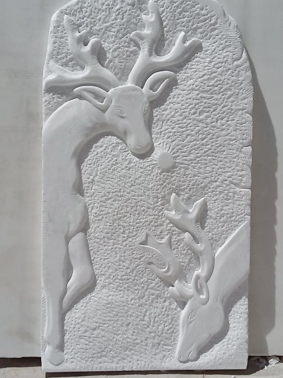 μαρμάρινα ανάγλυφα, μαρμάρινα εκκλησιαστικά, μαρμάρινα μνημεία, μαρμάρινα διακοσμητικά, μαρμάρινες βρύσες, σκαλιστά σε μάρμαρο, εργαστήριο μαρμαρογλυπτικής